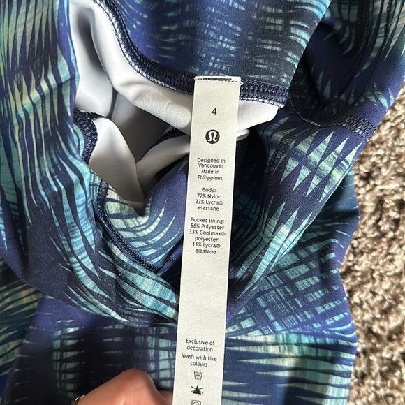 Wunder Under lululemon leggings - Picture 3 of 6